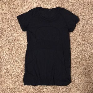 Lululemon Navy Blue T-shirt